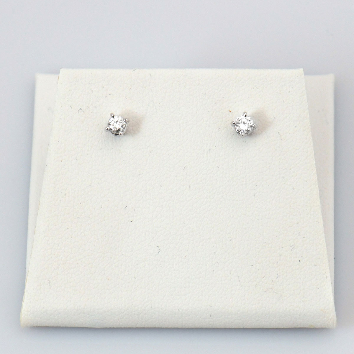 Boucles D'oreilles Diamants 0,50 Ct GVS - Or Blanc 18 Carats - Occasion Très Bon état
